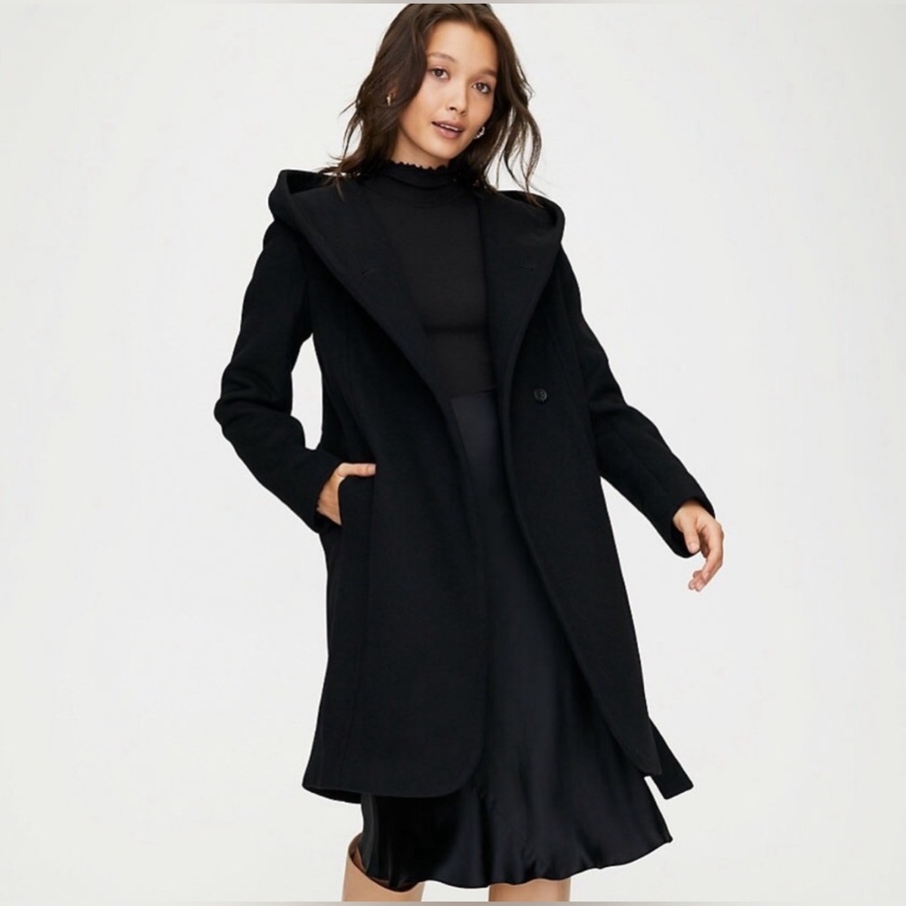 Black Aritzia Wilfred Montgomery Coat XXS